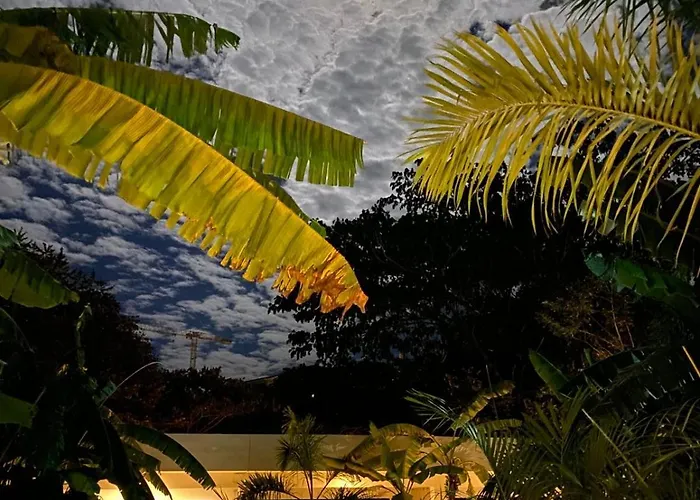 Good Life Hotel Coco